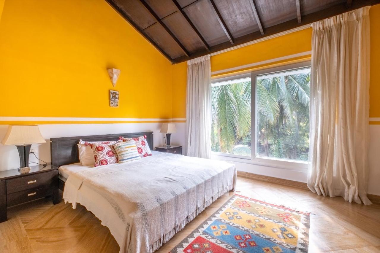 Snowdrop- Exquisite 3Bhk Villa With Pool- Candolim By Staymonkey 칼랑굿 외부 사진
